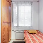 Kotatie 6 דירה