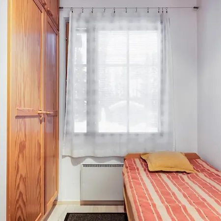 Kotatie 6 アパート